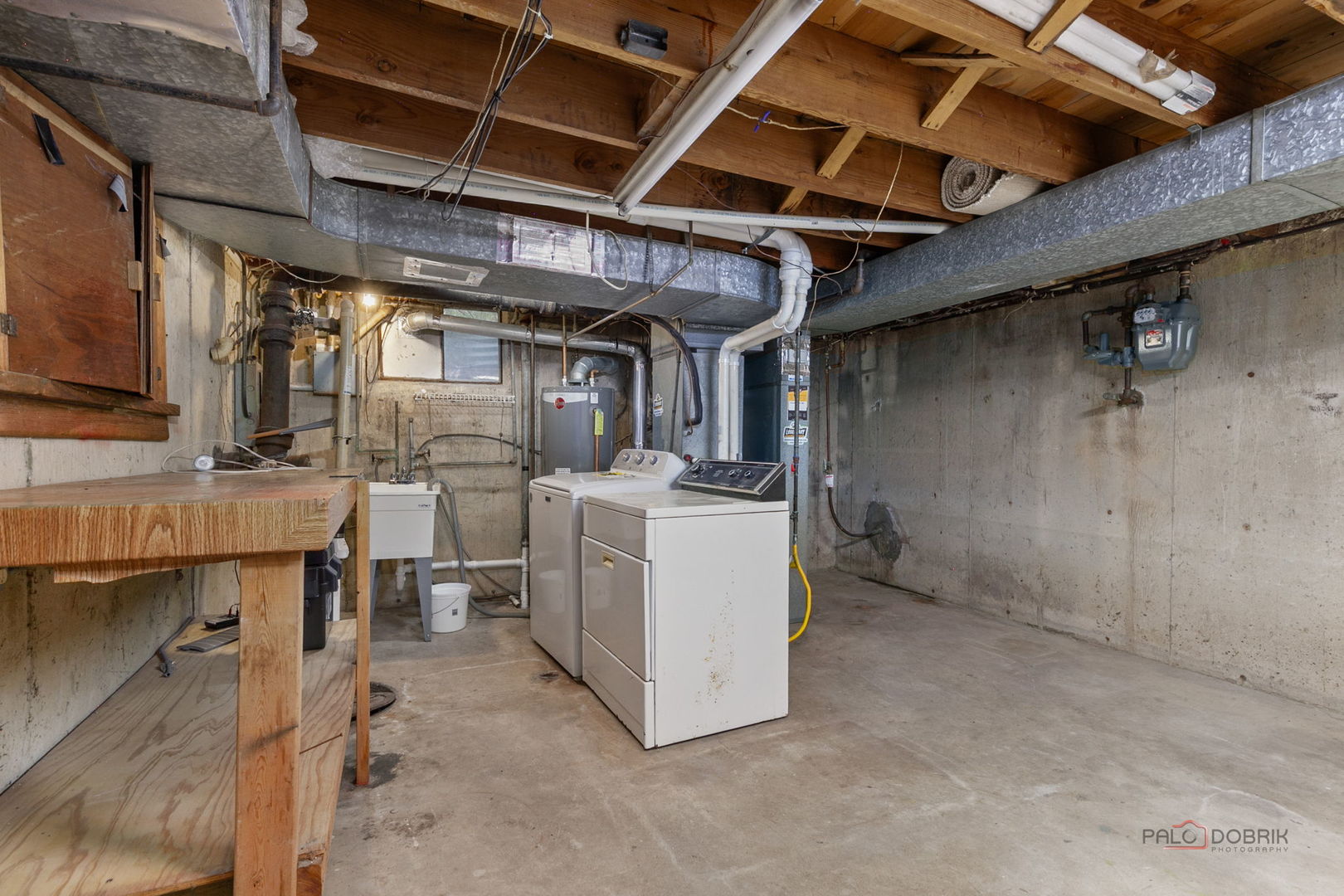 2013 Castlewood Road, Highland Park, IL 60035