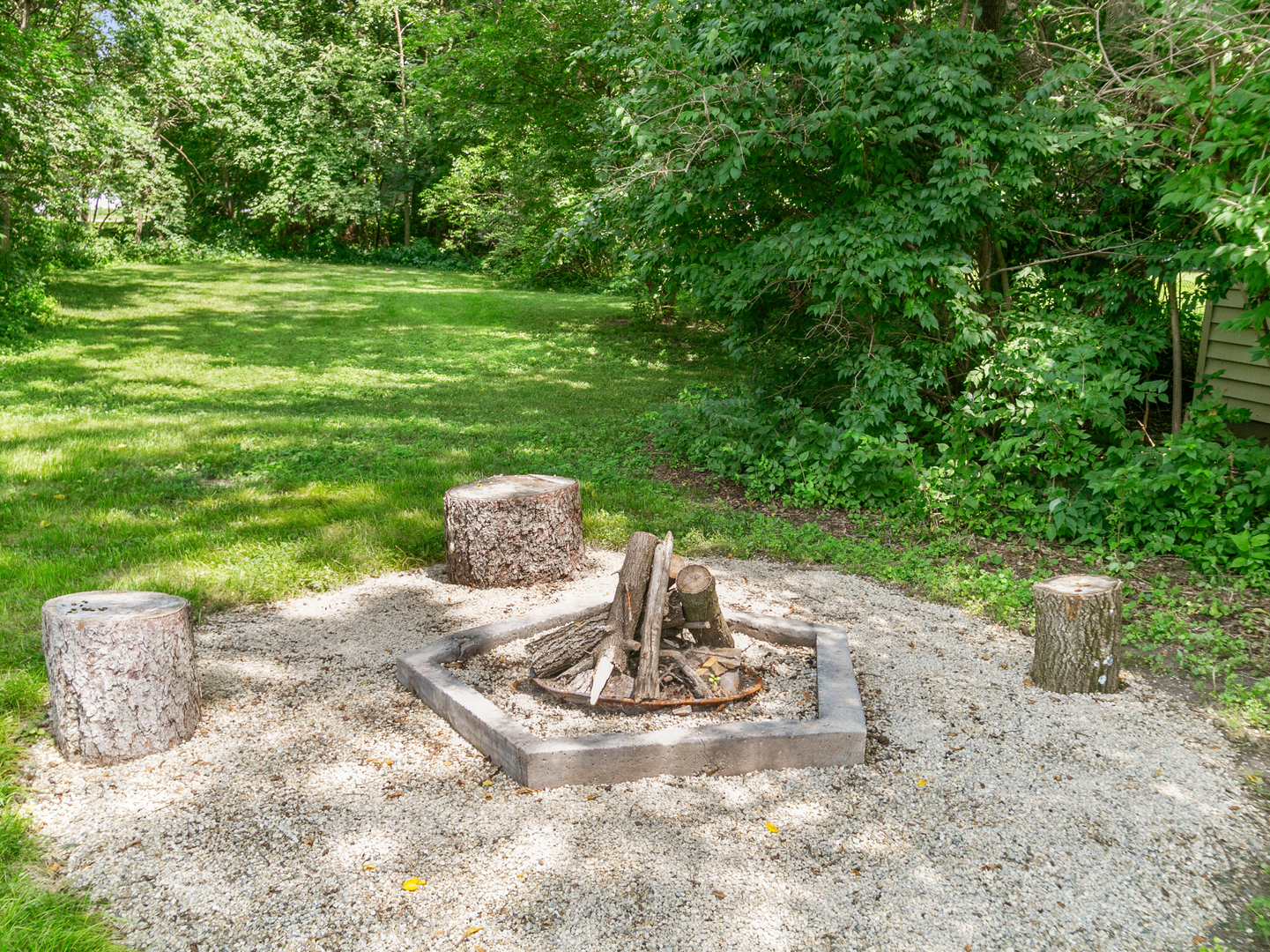 345 Main Street, Batavia, IL 60510