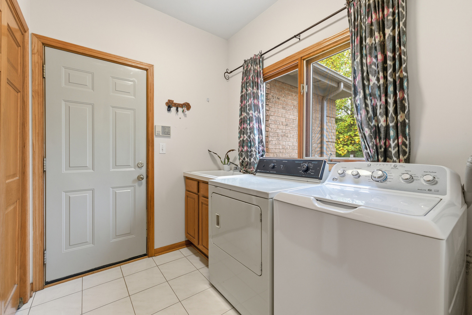 4420 Stonehaven Drive, Long Grove, IL 60047