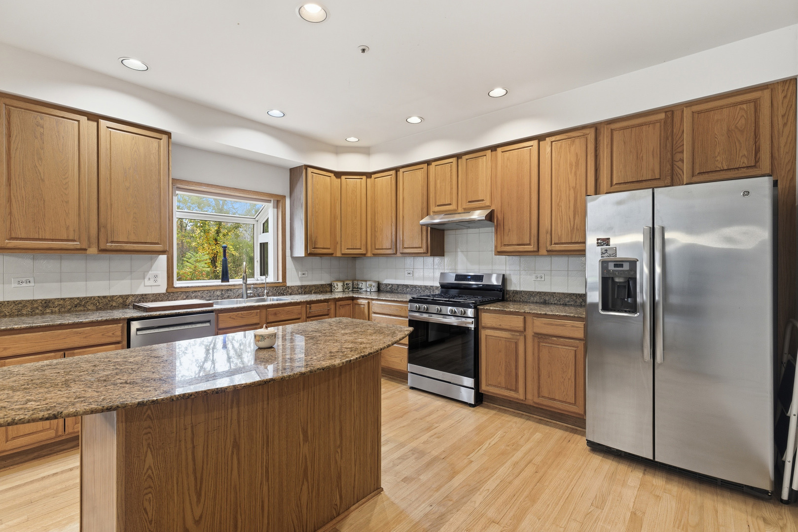 4420 Stonehaven Drive, Long Grove, IL 60047