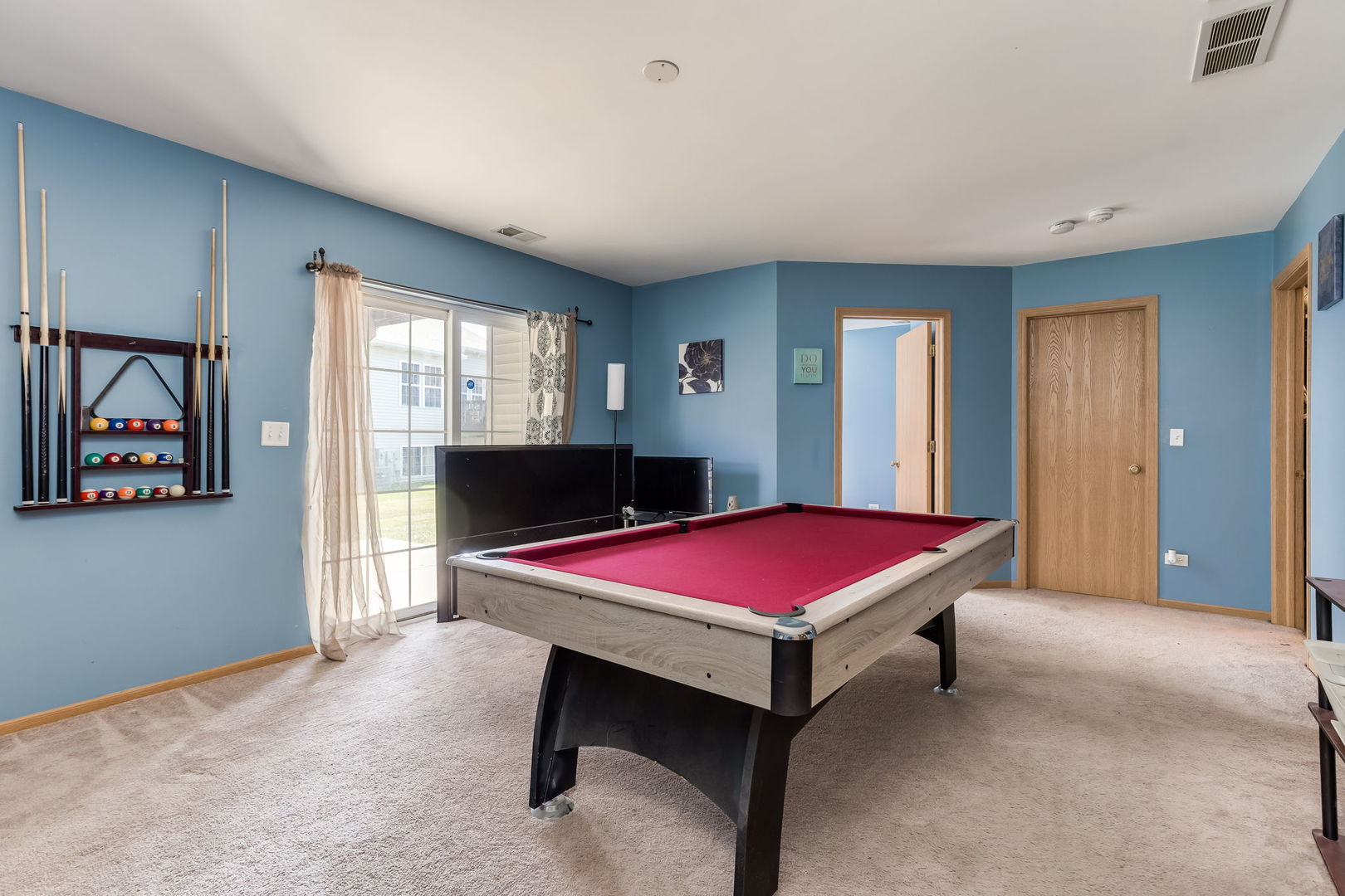 1339 Harvest Drive, Crest Hill, IL 60403