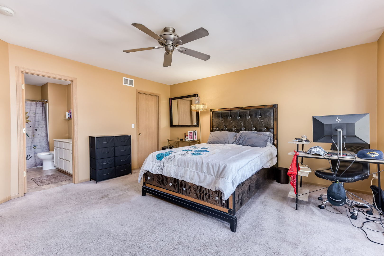 1339 Harvest Drive, Crest Hill, IL 60403