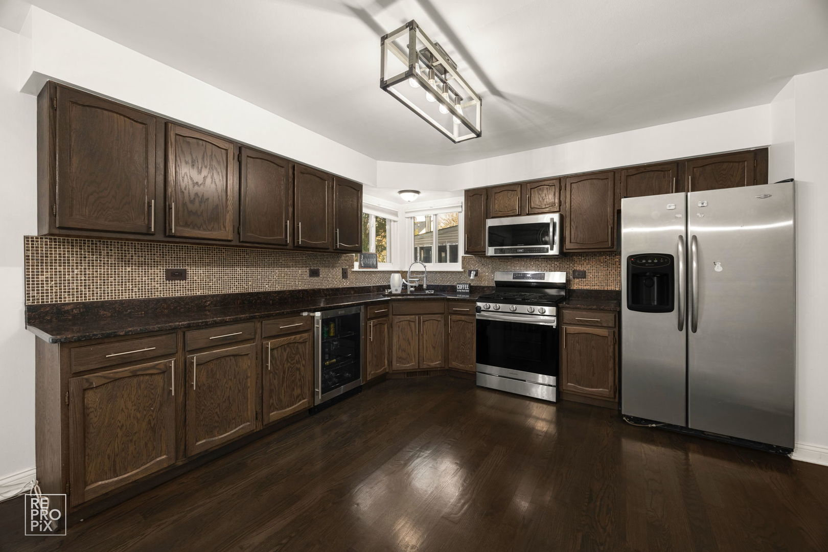 23 Bobolink Drive, Grayslake, IL 60030