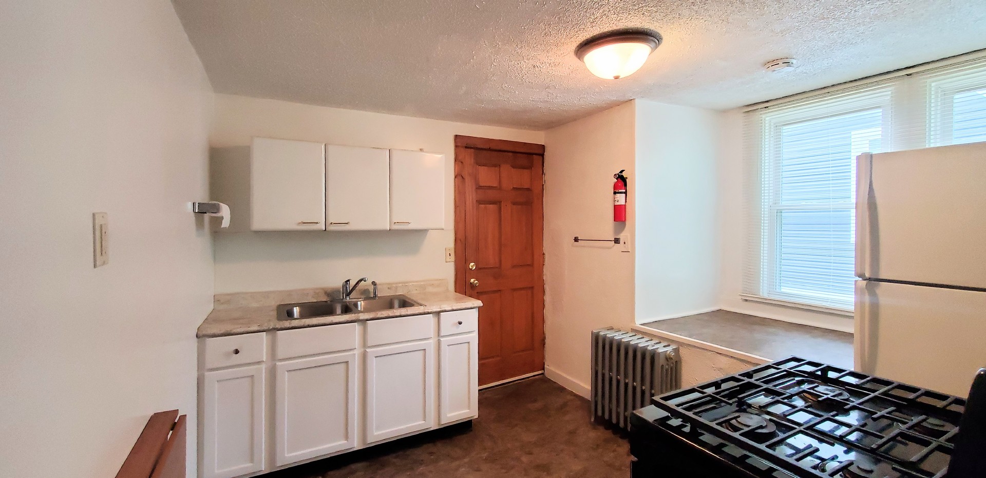 414 Oneida Street #1UPPER, Joliet, IL 60435