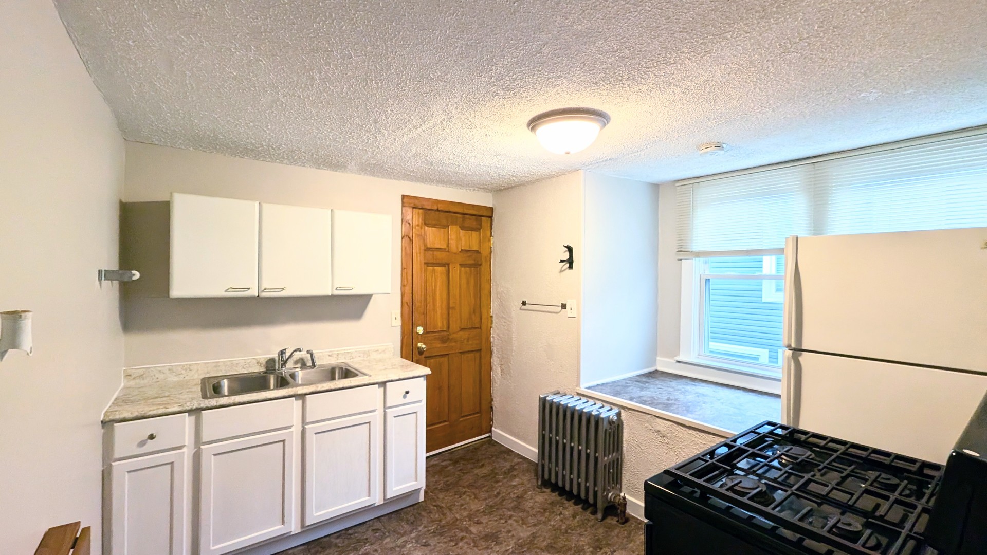 414 Oneida Street #1UPPER, Joliet, IL 60435