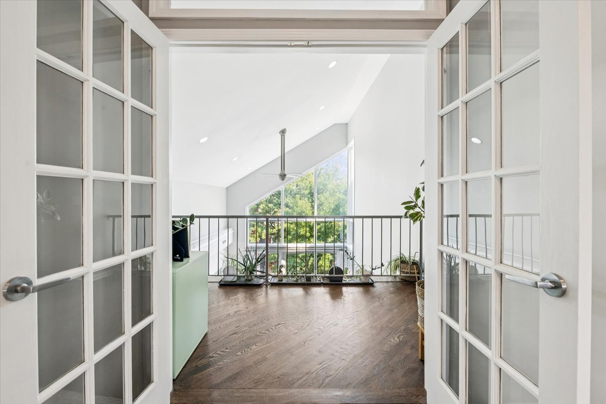 854 N Marshfield Avenue #3N, Chicago, IL 60622