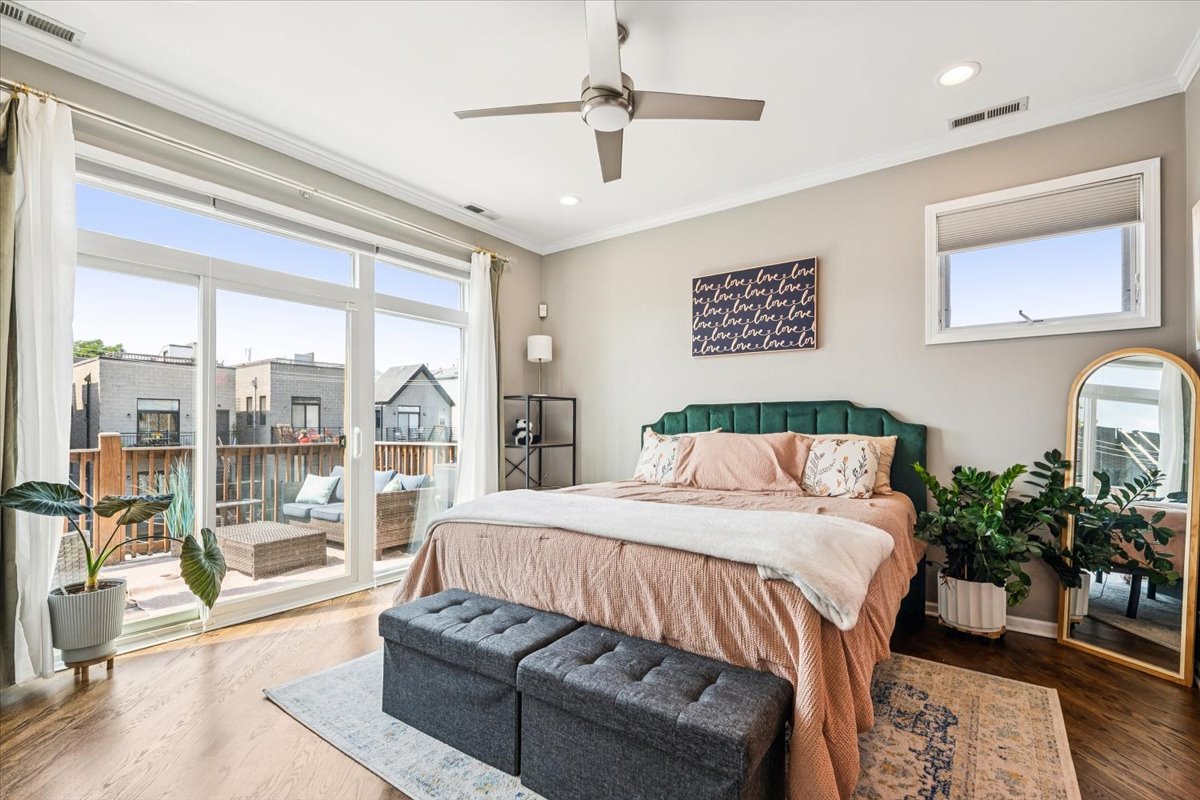 854 N Marshfield Avenue #3N, Chicago, IL 60622