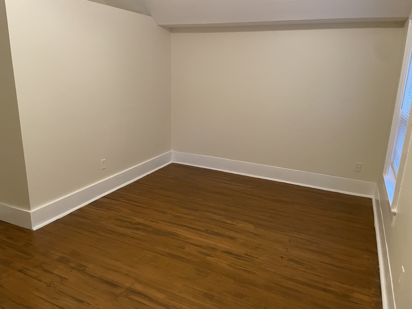 505 S 3rd Street, West Dundee, IL 60118