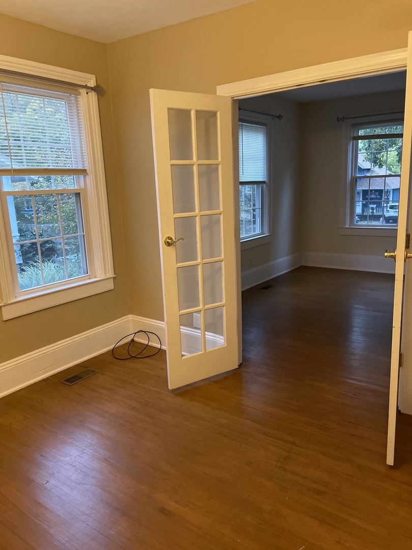 505 S 3rd Street, West Dundee, IL 60118