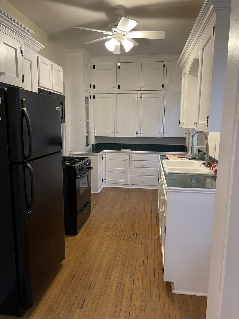 505 S 3rd Street, West Dundee, IL 60118