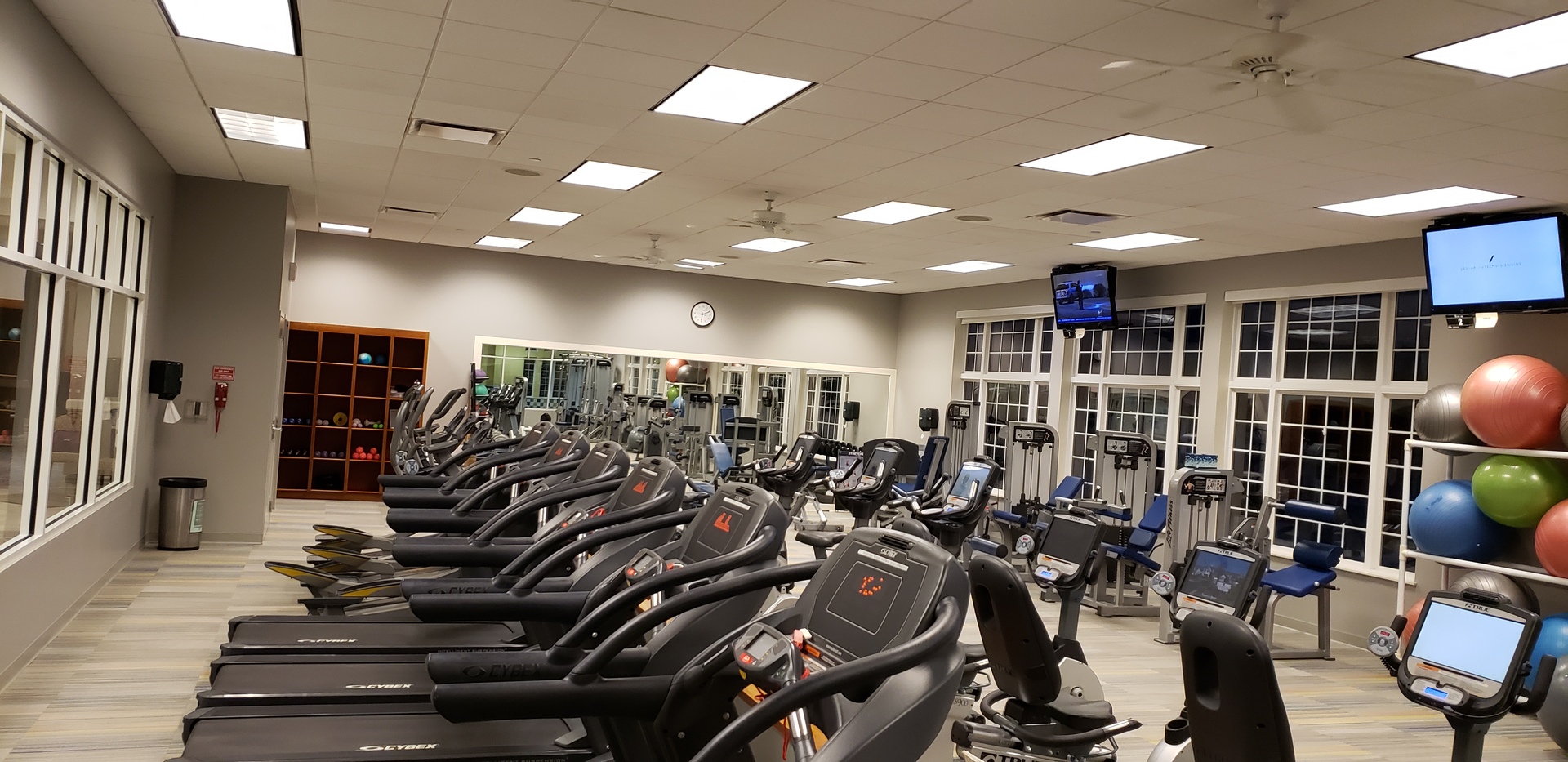 2573 Venetian Lane, Elgin, IL 60124