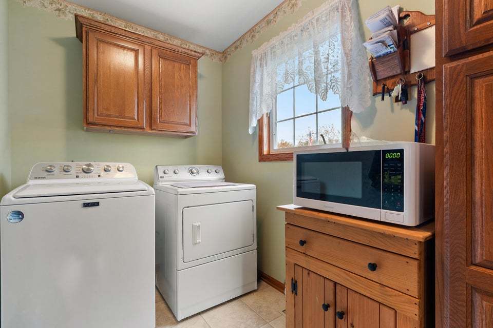 9501 W 135th Place, Cedar Lake, IN 46303