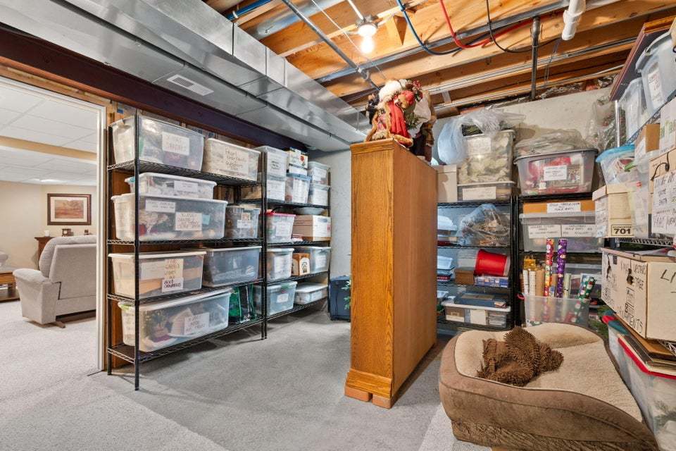 9501 W 135th Place, Cedar Lake, IN 46303