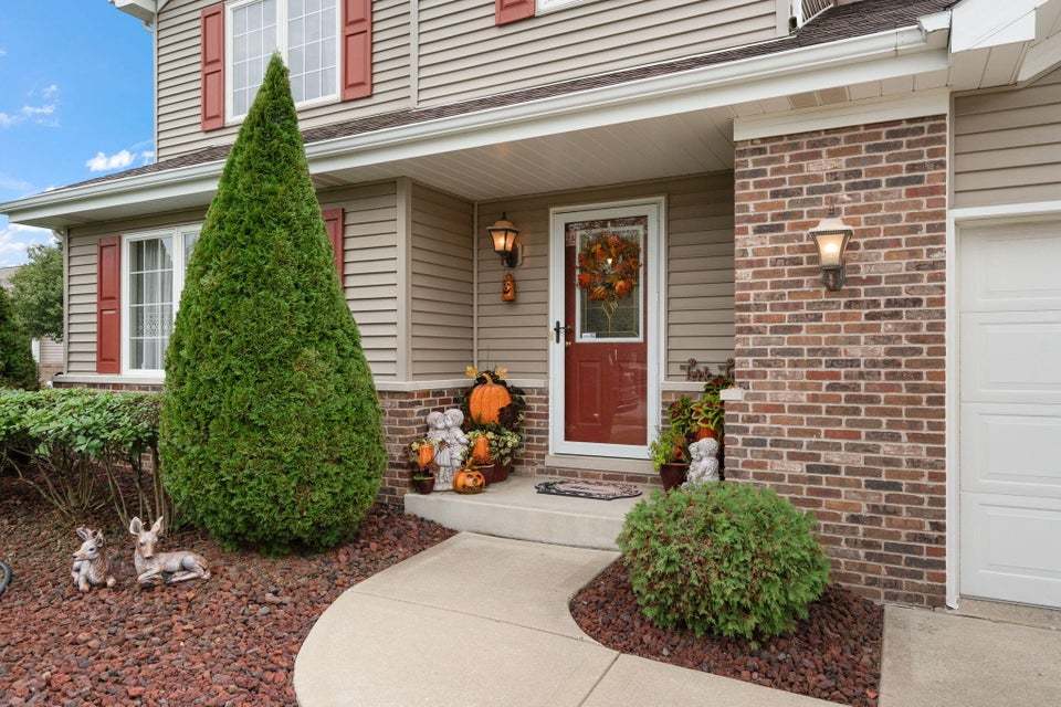 9501 W 135th Place, Cedar Lake, IN 46303