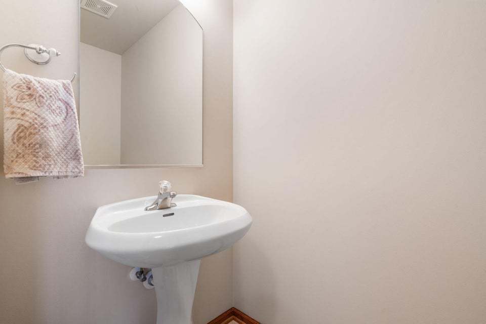 9501 W 135th Place, Cedar Lake, IN 46303