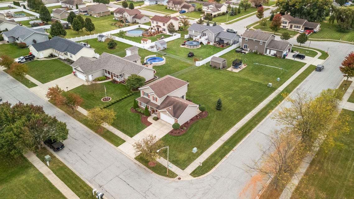 9501 W 135th Place, Cedar Lake, IN 46303