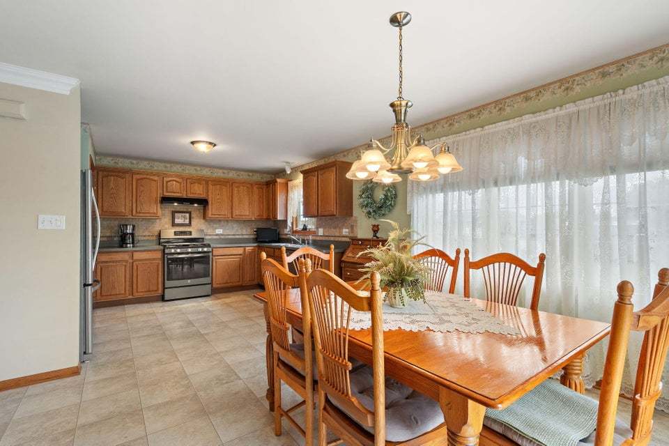 9501 W 135th Place, Cedar Lake, IN 46303