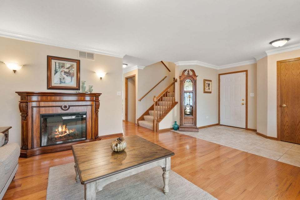 9501 W 135th Place, Cedar Lake, IN 46303