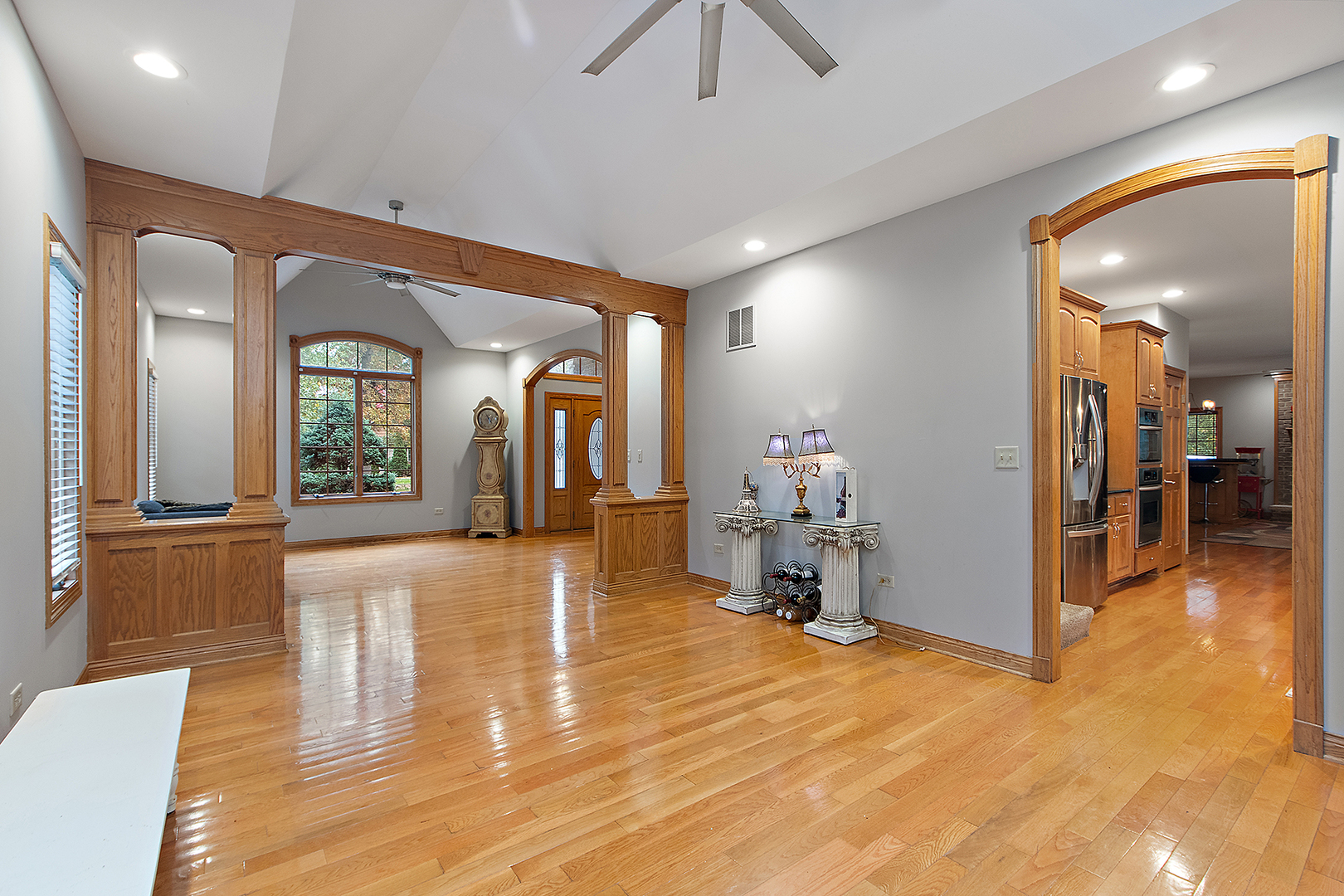 209 Linden Oaks Lane, New Lenox, IL 60451