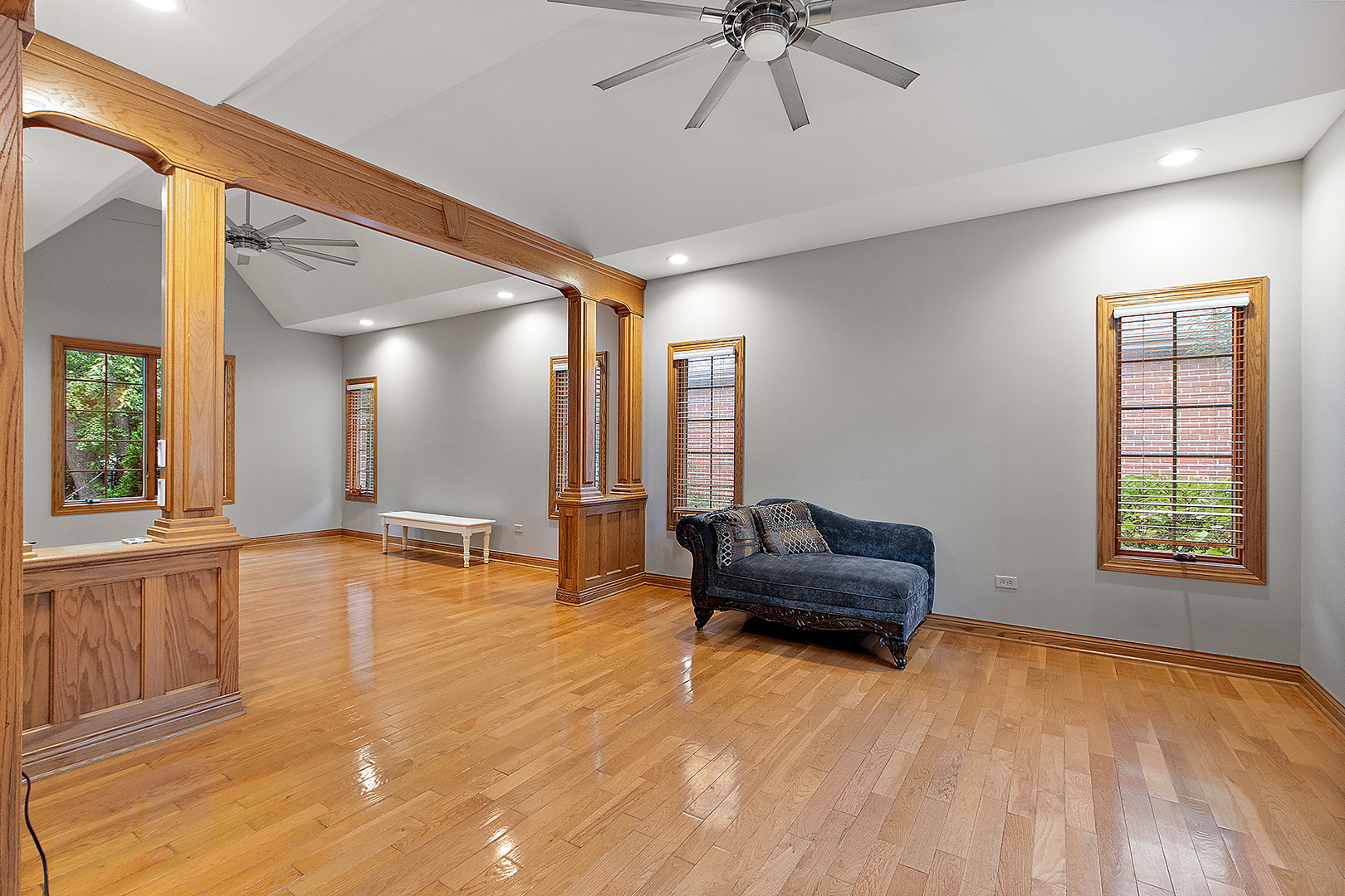 209 Linden Oaks Lane, New Lenox, IL 60451