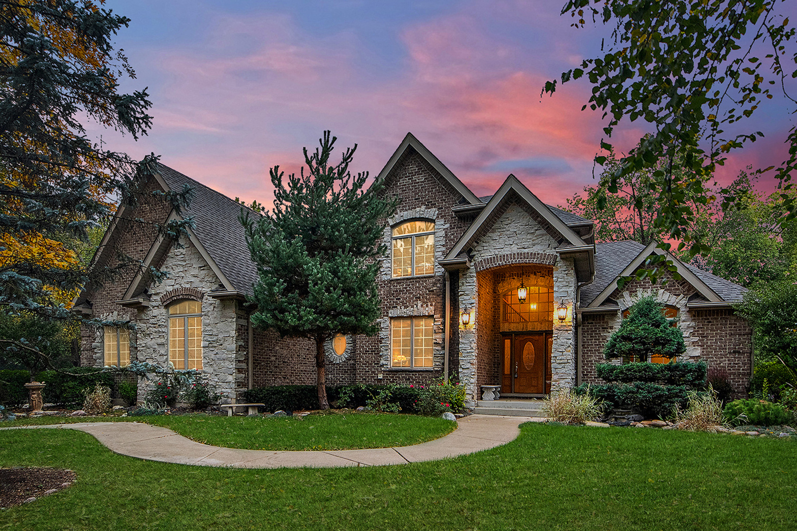 209 Linden Oaks Lane, New Lenox, IL 60451