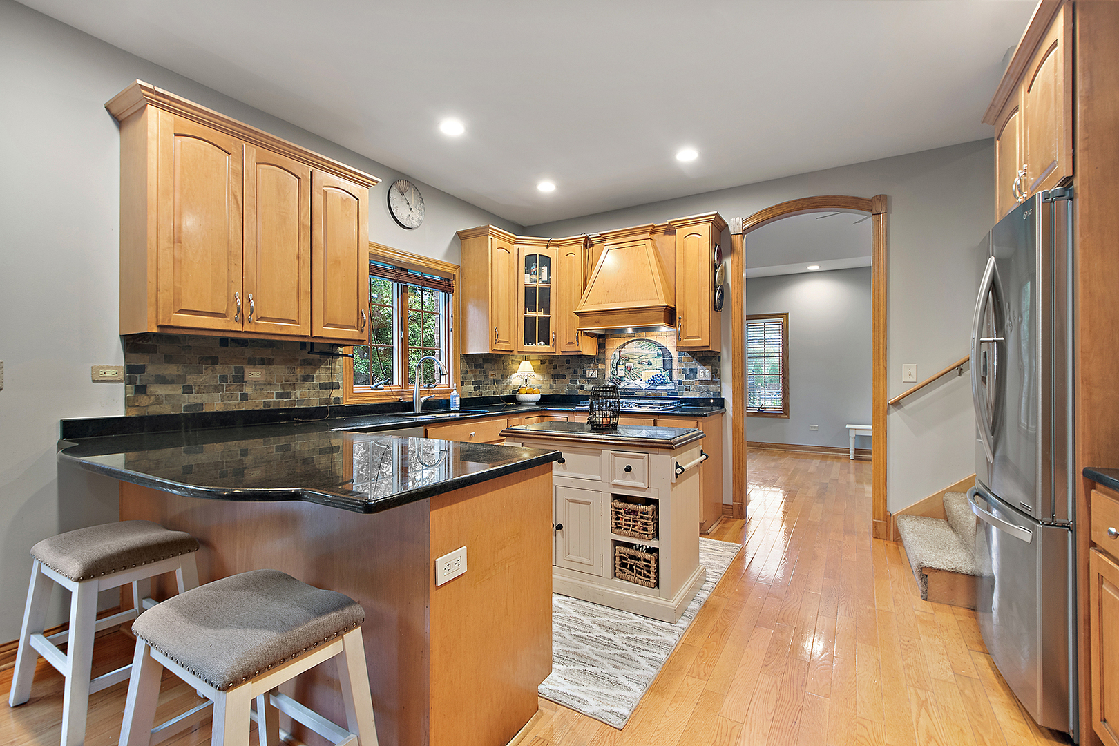 209 Linden Oaks Lane, New Lenox, IL 60451