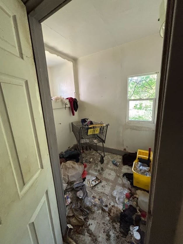 271 E 148th Street, Harvey, IL 60426