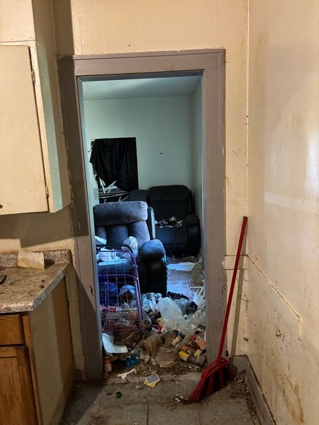 271 E 148th Street, Harvey, IL 60426