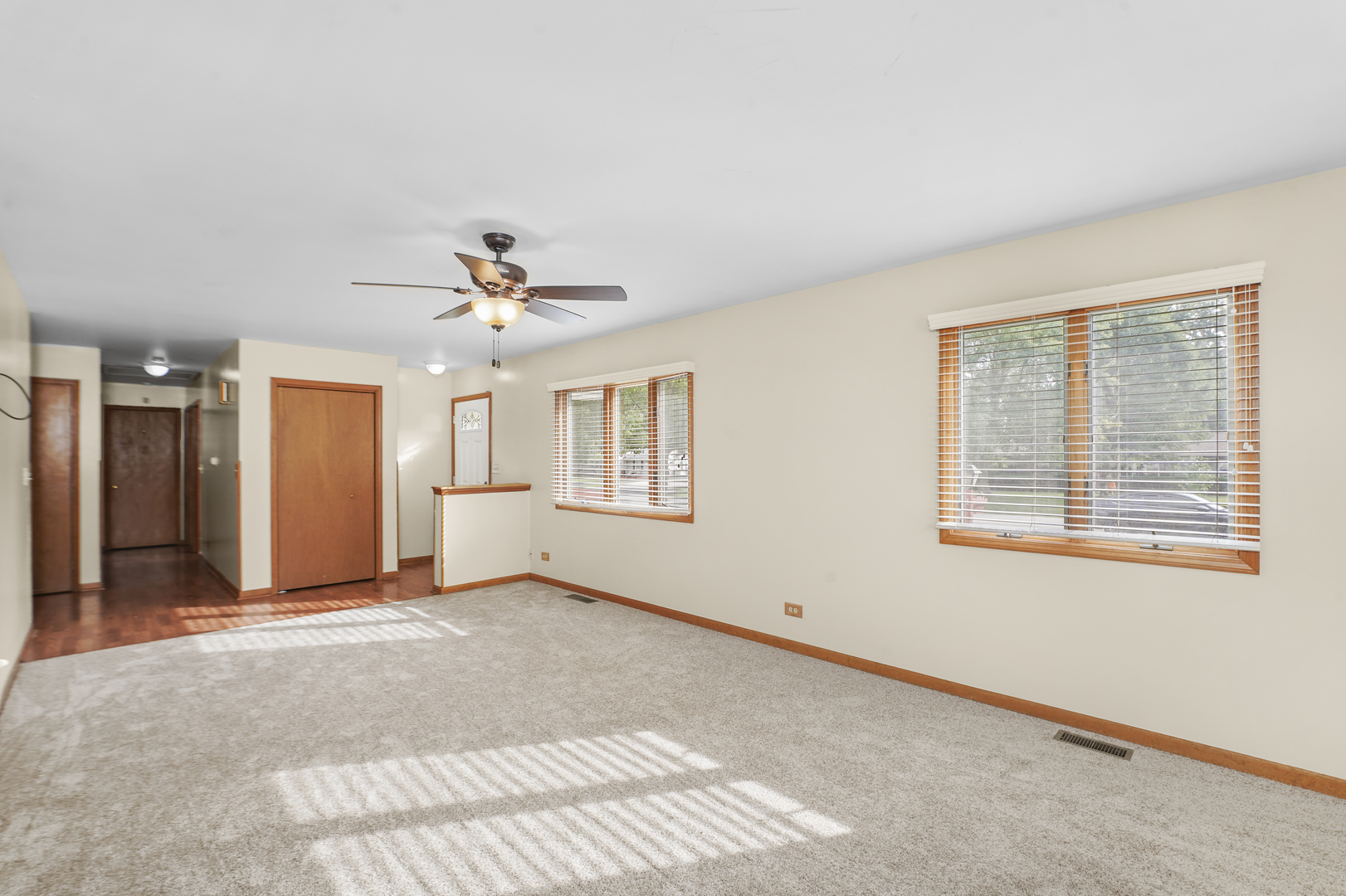 2419 Vesta Drive, Joliet, IL 60431