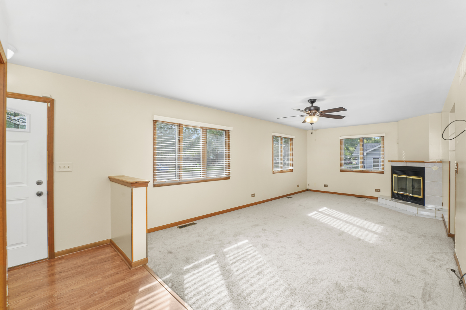 2419 Vesta Drive, Joliet, IL 60431