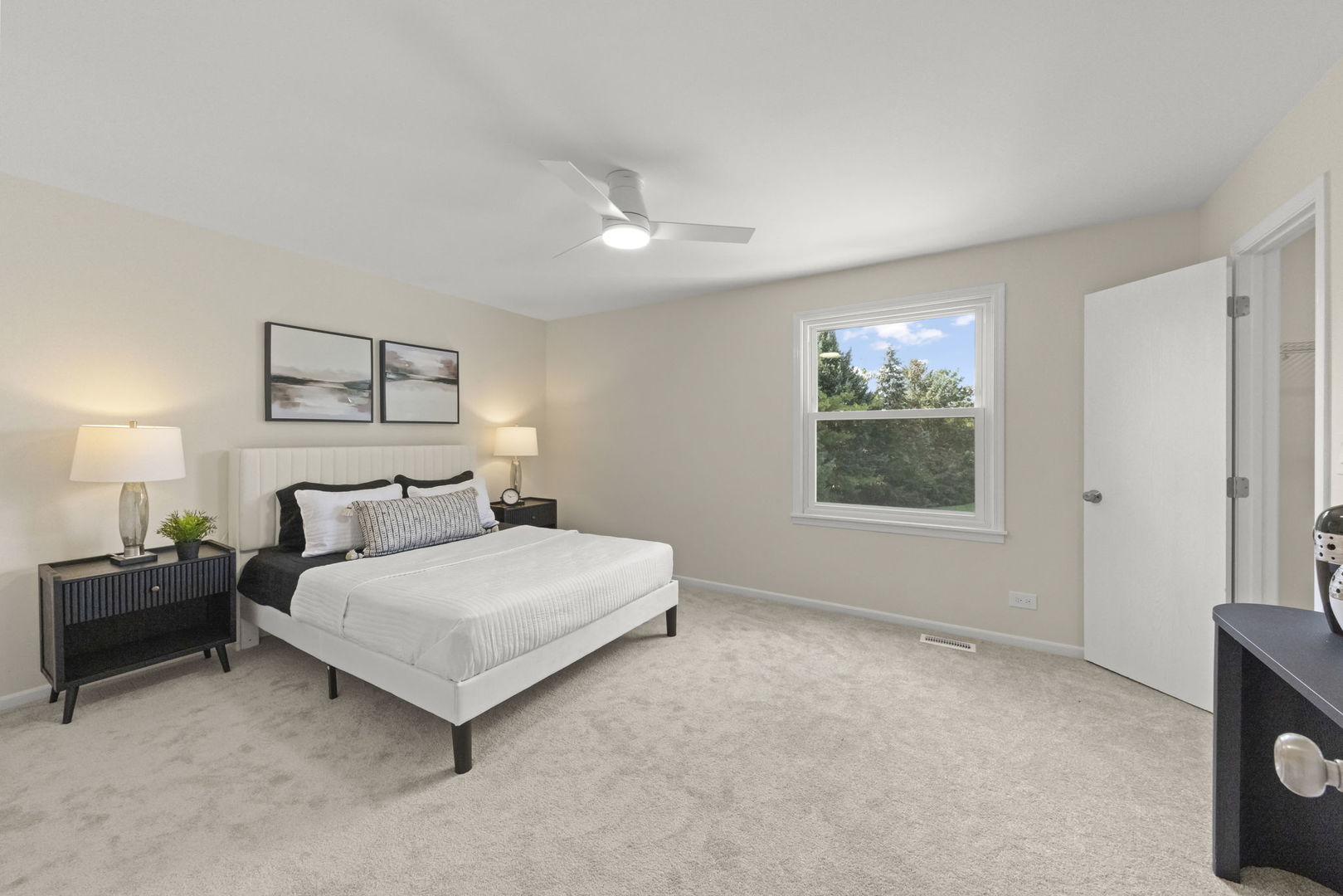 2235 Highfield Court, Aurora, IL 60504