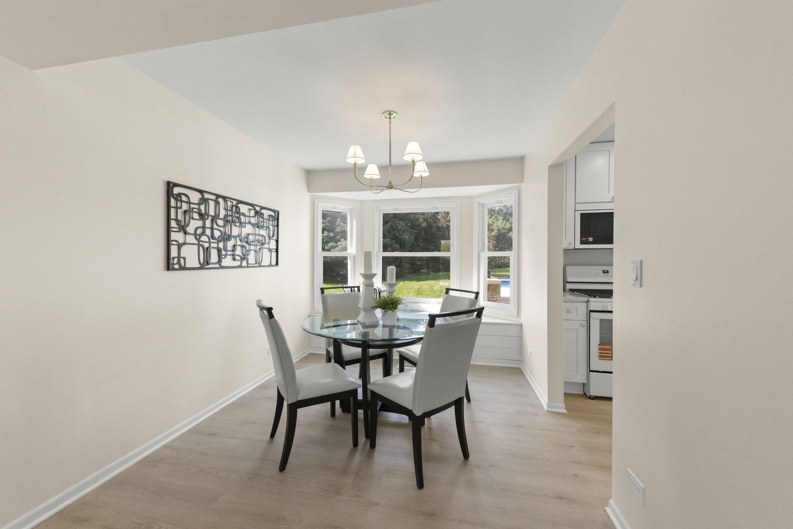 2235 Highfield Court, Aurora, IL 60504