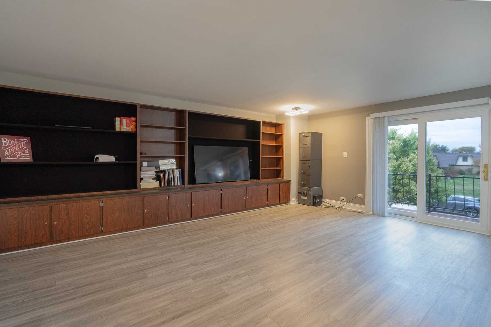 4 Cour La Salle Court, Palos Hills, IL 60465