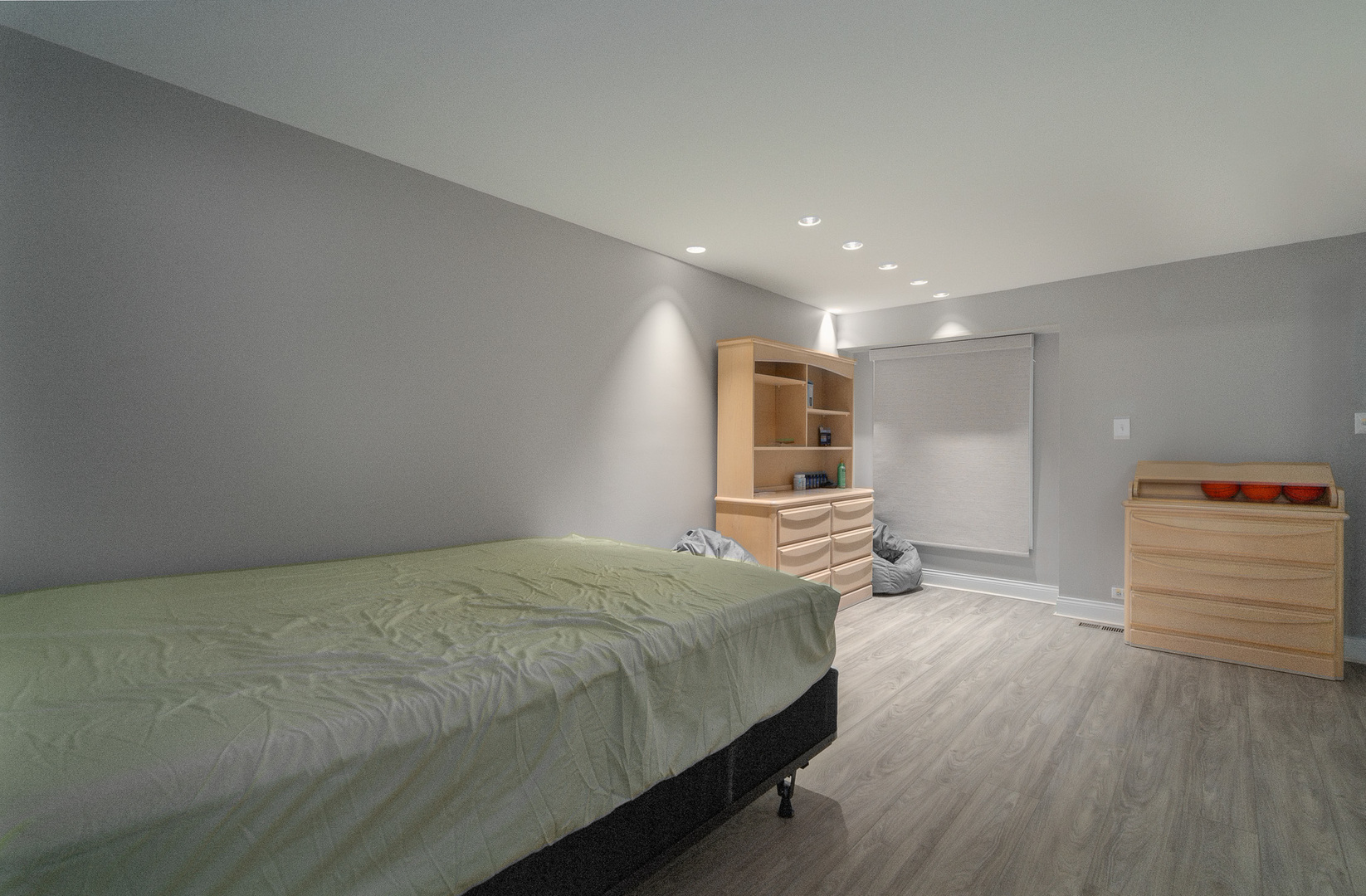 4 Cour La Salle Court, Palos Hills, IL 60465