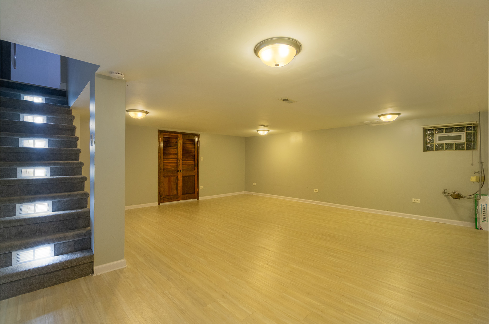 4 Cour La Salle Court, Palos Hills, IL 60465