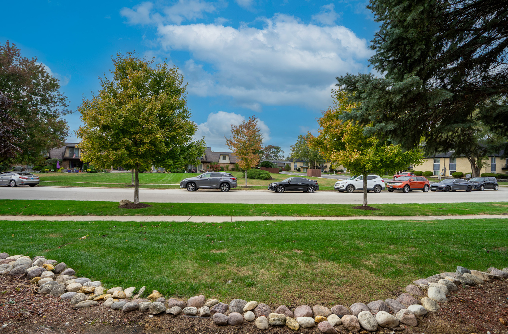 4 Cour La Salle Court, Palos Hills, IL 60465