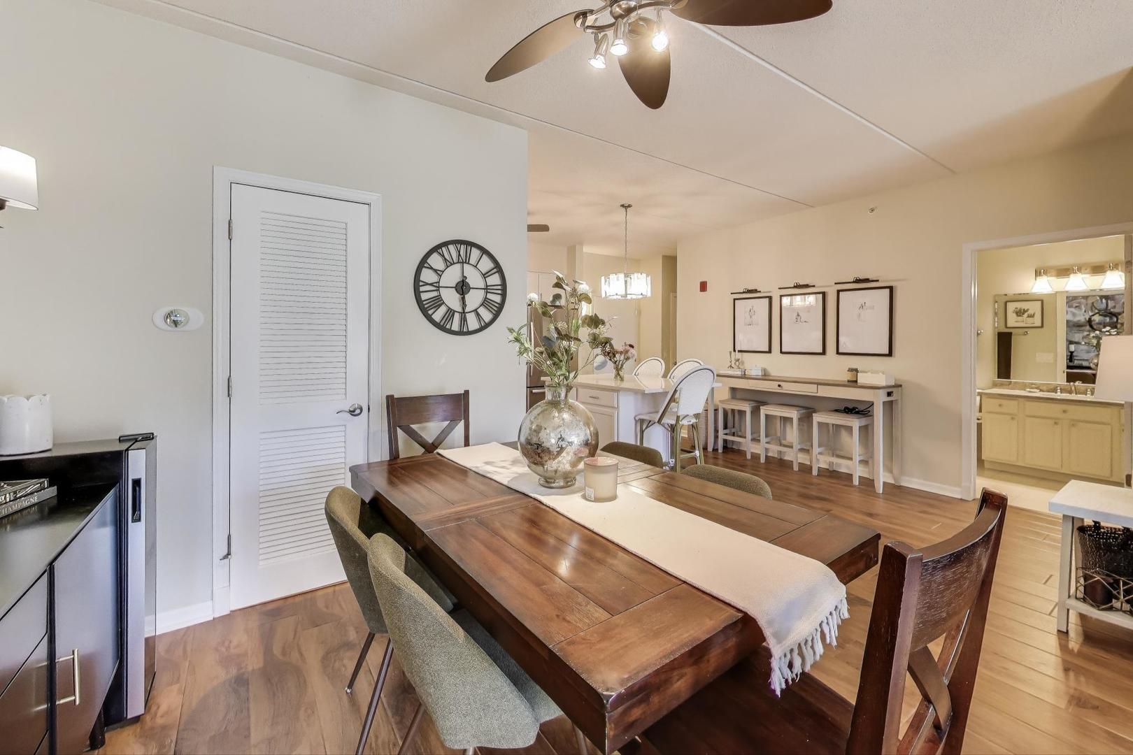 50 S Greeley Street #204, Palatine, IL 60067