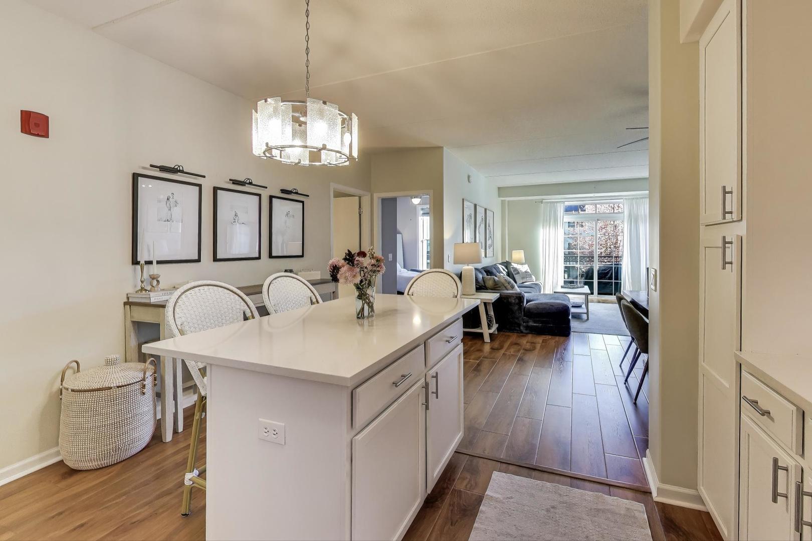 50 S Greeley Street #204, Palatine, IL 60067