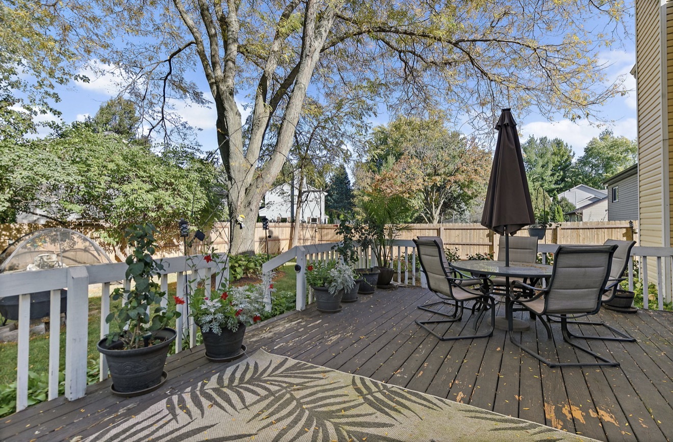 11612 Becky Lee, Huntley, IL 60142