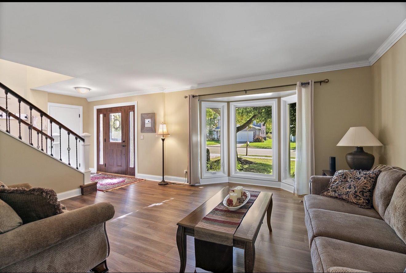 11612 Becky Lee, Huntley, IL 60142