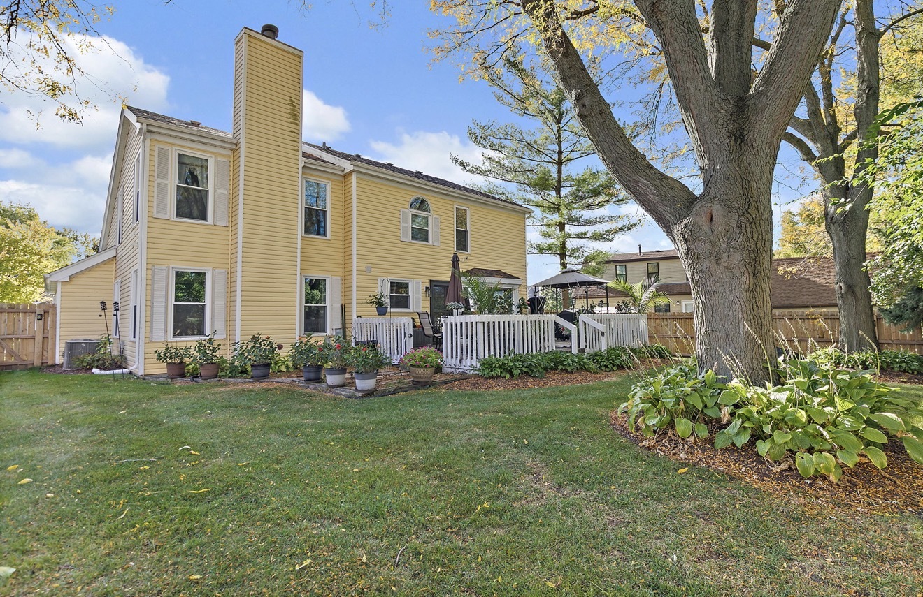 11612 Becky Lee, Huntley, IL 60142