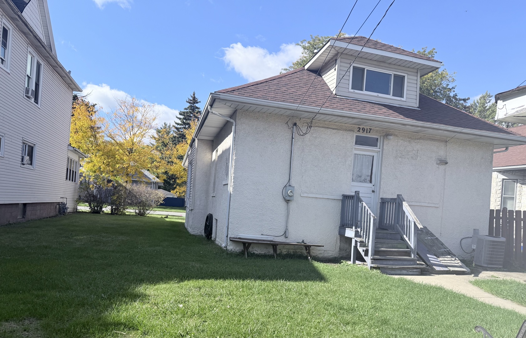 2917 Rose Street, Franklin Park, IL 60131