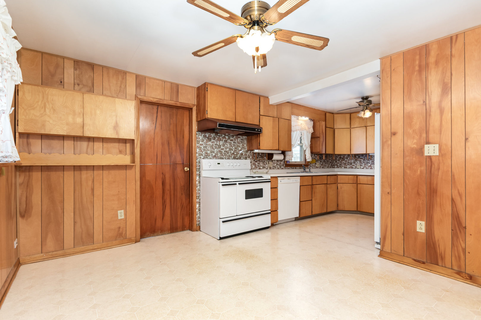 Palos Hills, IL 60465