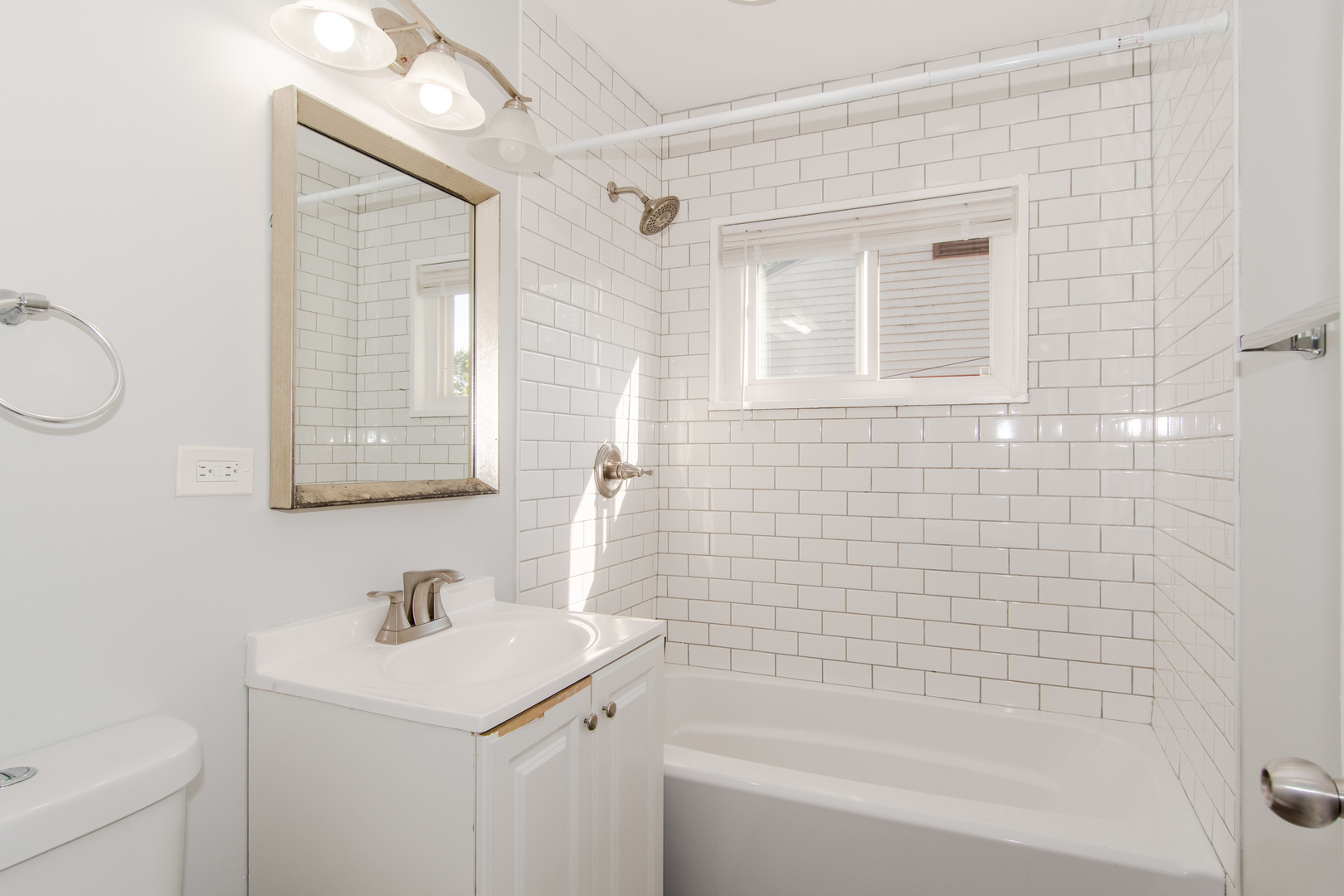 15413 Dobson Avenue, Dolton, IL 60419