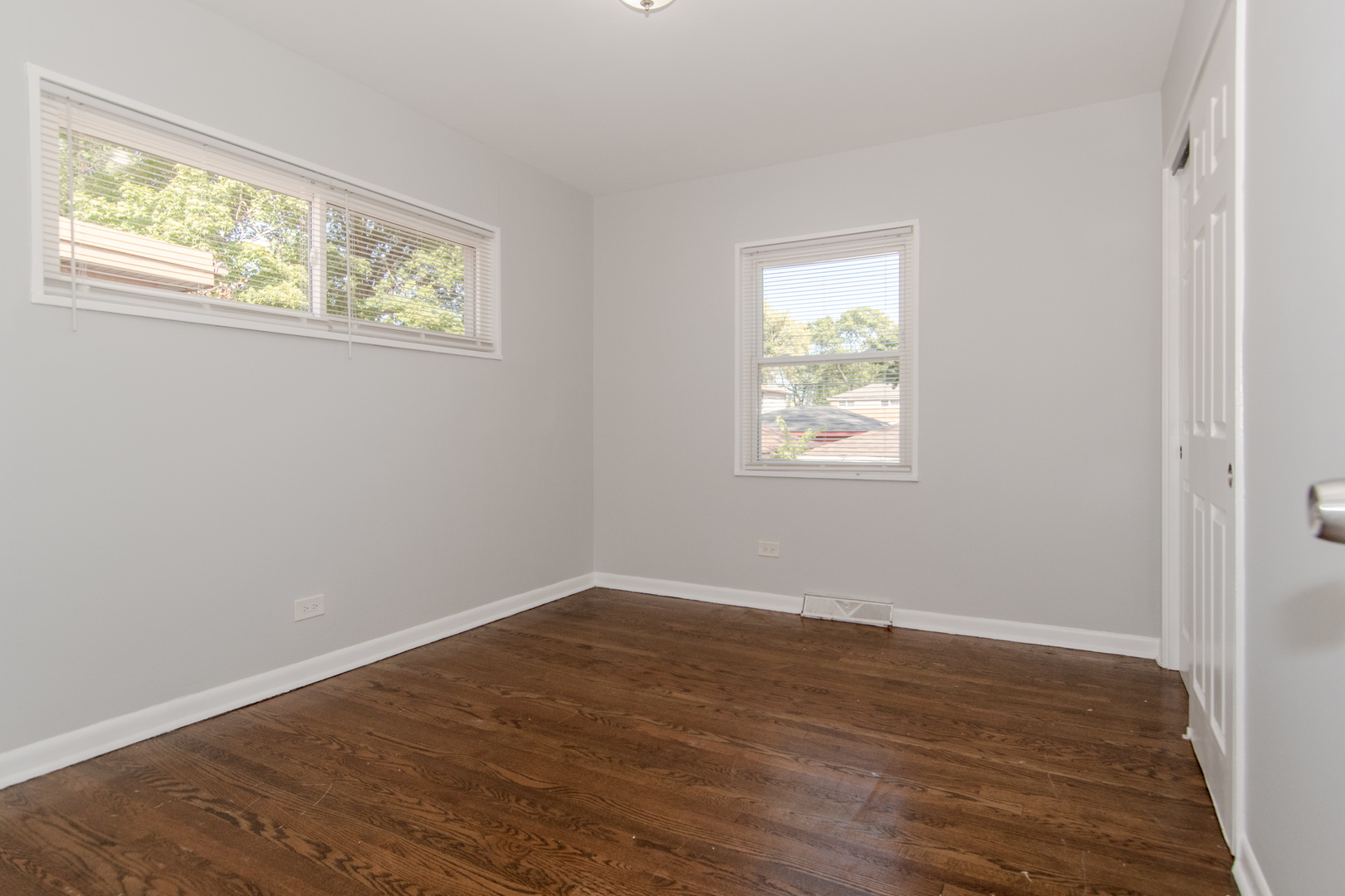 15413 Dobson Avenue, Dolton, IL 60419