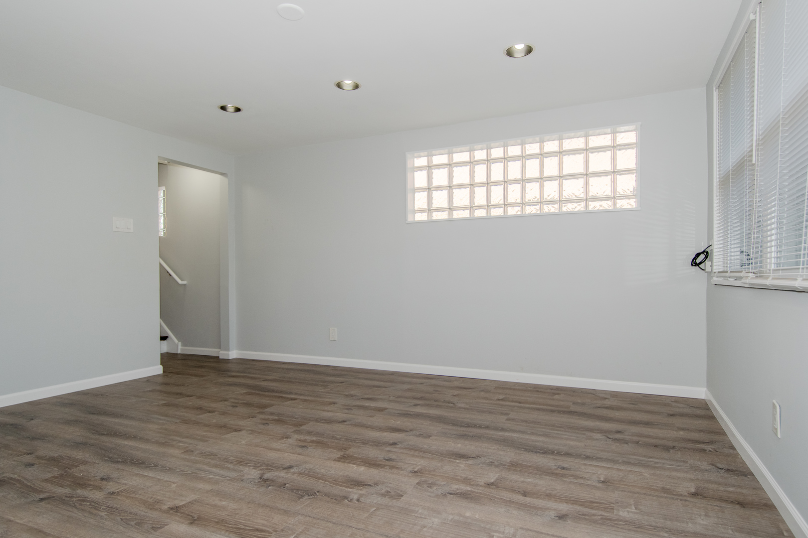 15413 Dobson Avenue, Dolton, IL 60419