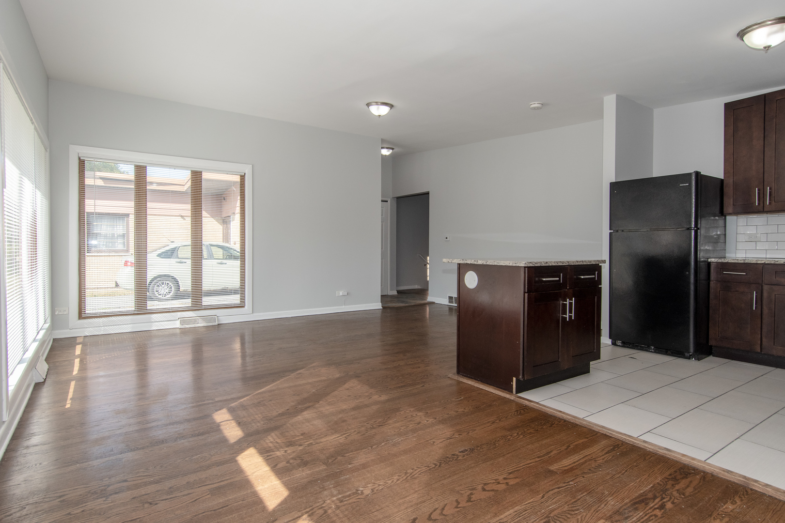 15413 Dobson Avenue, Dolton, IL 60419