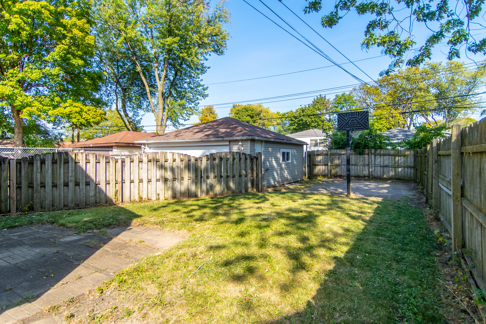 15413 Dobson Avenue, Dolton, IL 60419