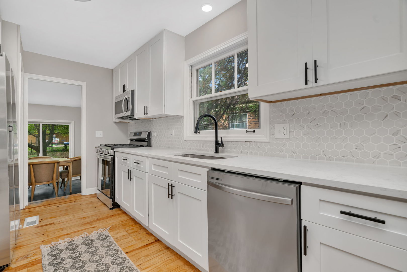 1823 Evergreen Road, Homewood, IL 60430