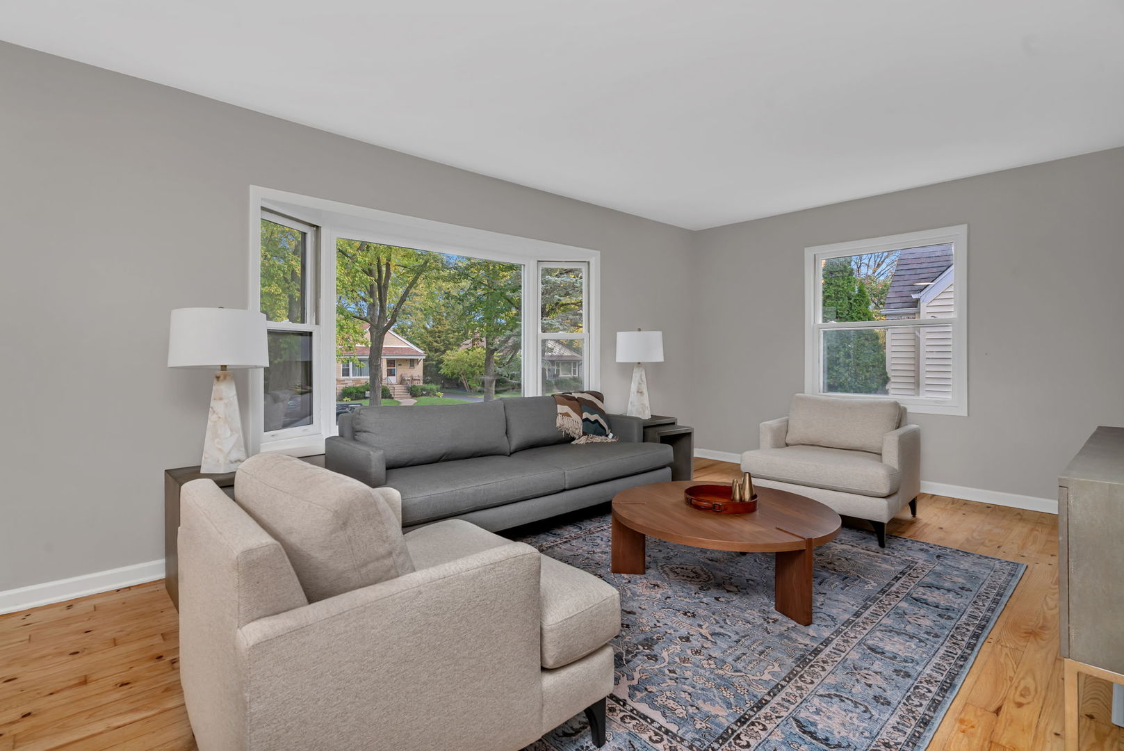 1823 Evergreen Road, Homewood, IL 60430